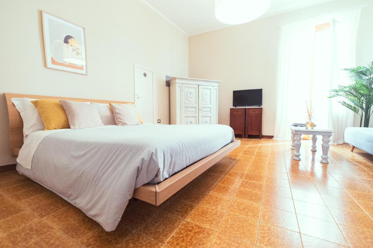 Celeste Simple Apartment Сан Миниато Екстериор снимка